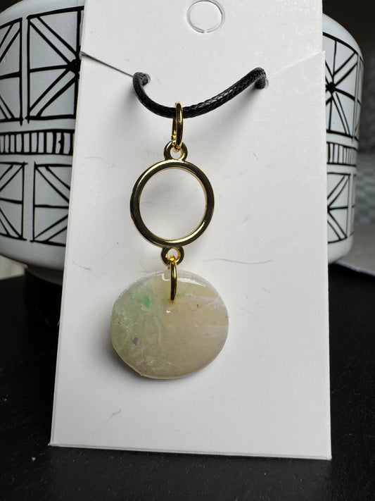 Opalescent Necklace: Circles