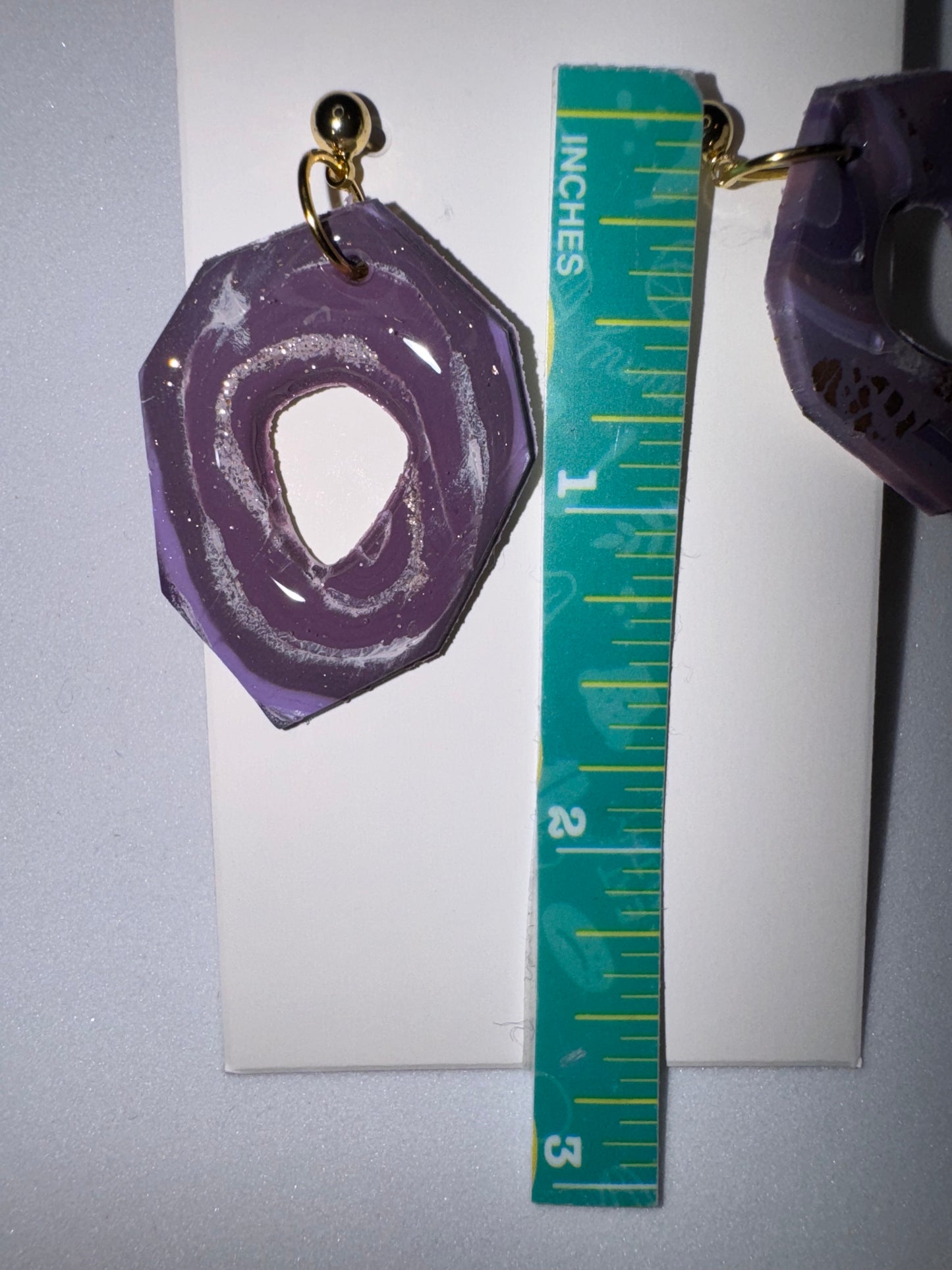 Violet Geode: Geometric