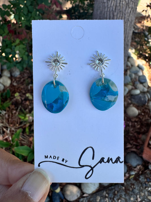 Ocean Waves: Blue