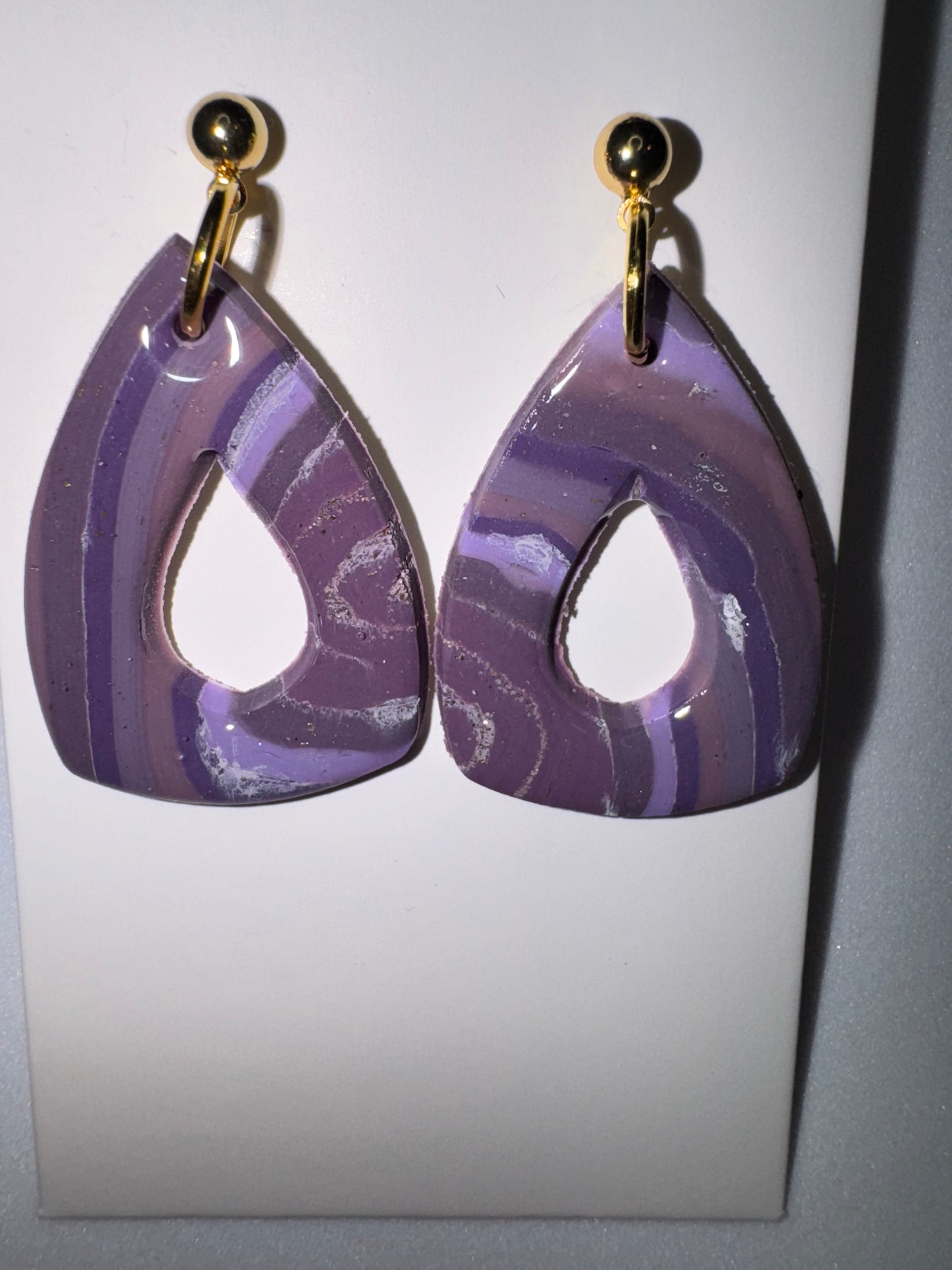 Violet Geode: Hollow Teardrop