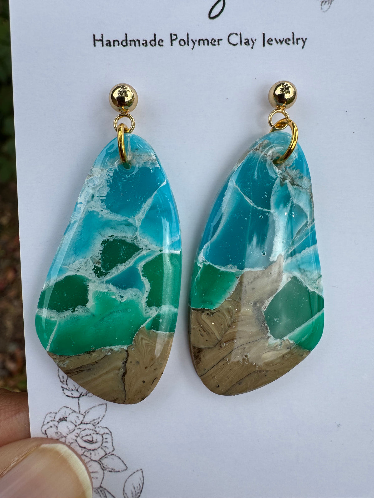 Sand & Sea: Azure