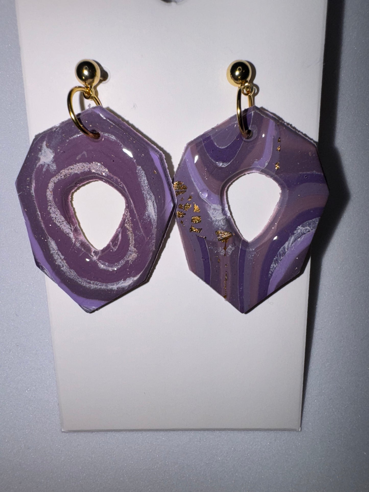 Violet Geode: Geometric